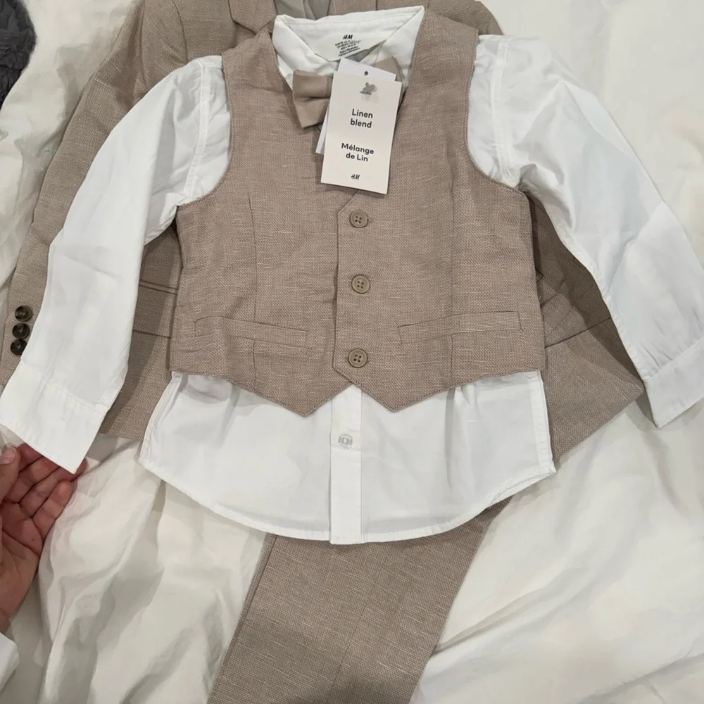 Boy's Tan Blazer and Suit Set - Picture 6 of 6